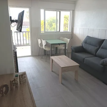 Apartment Con Terraza Privada Y Piscinas