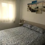 Con Terraza Privada Y Piscinas