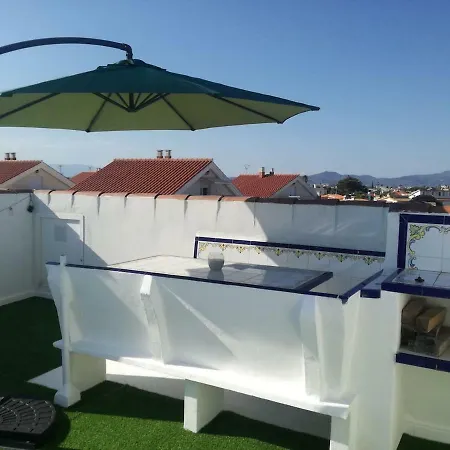 Con Terraza Privada Y Piscinas Apartament *