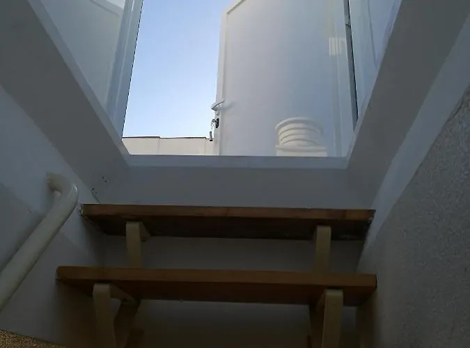 Con Terraza Privada Y Piscinas Apartamento
