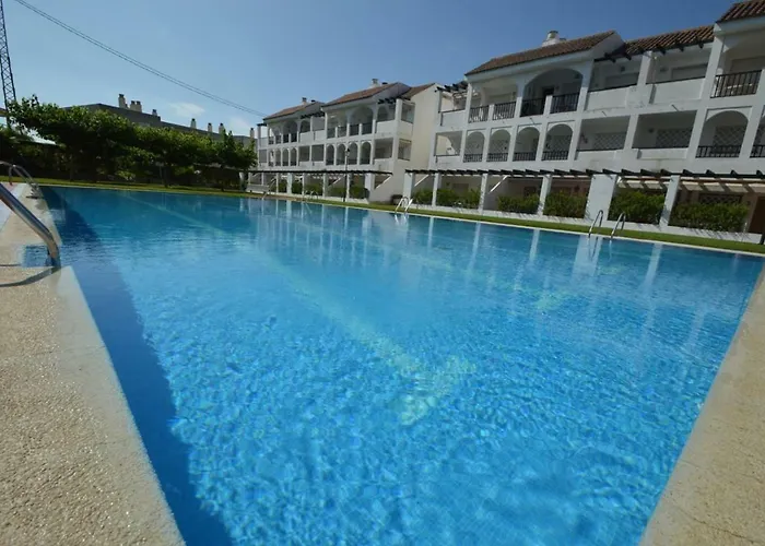 Con Terraza Privada Y Piscinas Apartamento